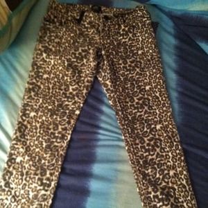 Authentic icon leopard skinny jeans