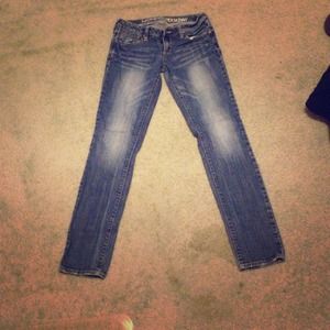 Bullhead, hermosa skinny, lighter wash.