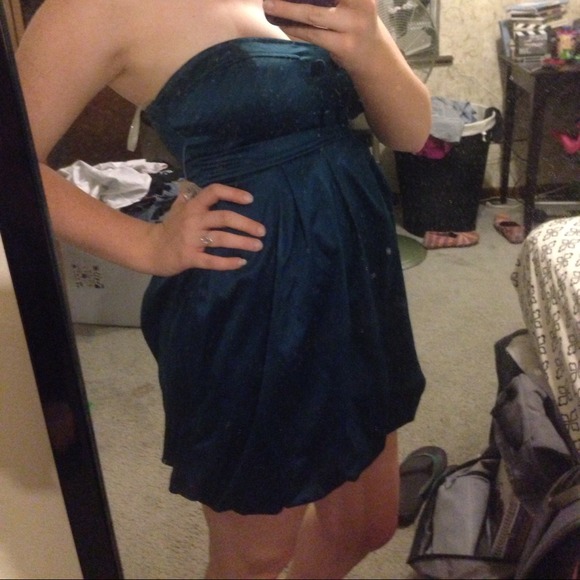 Winter Formal kinda dress, Emerald green!