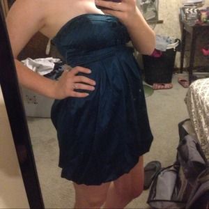 Winter Formal kinda dress, Emerald green!