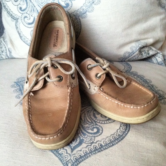 Sperry Top-siders on HOLD