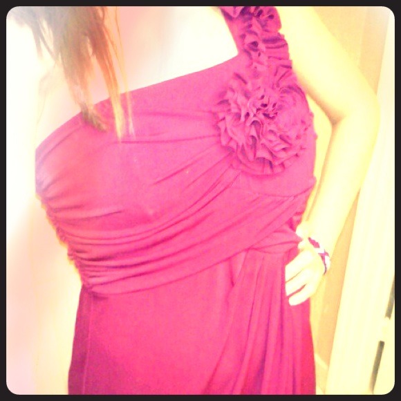 ⬇Bold Red dress ❤