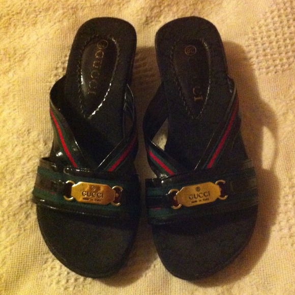 Inspired Black Gucci wedge