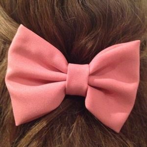 Pink hair bow