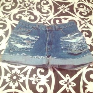 High Wasted Shorts!