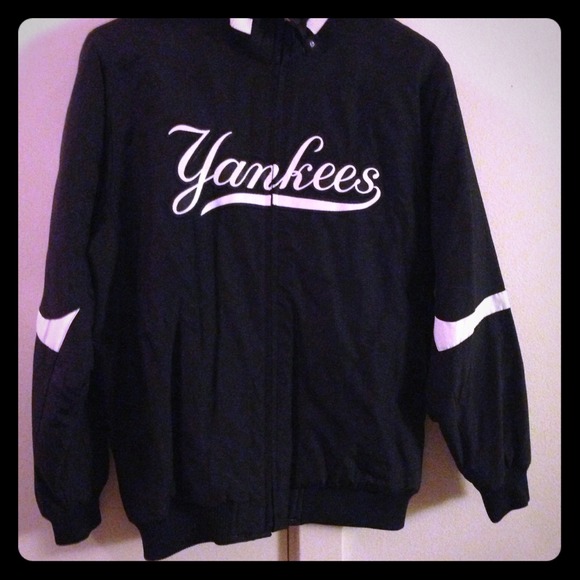 Authentic NY Yankees jacket - Picture 1 of 3
