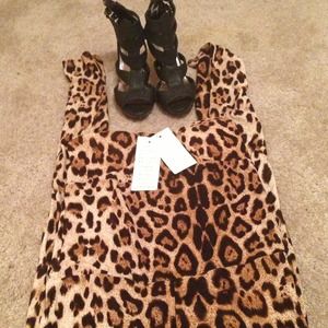 Small cheetah jump suit