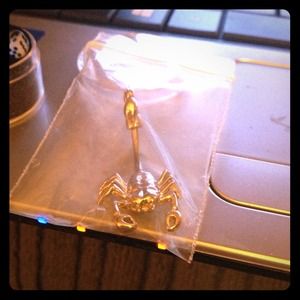 Scorpion belly ring