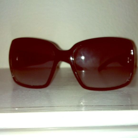 Kenneth Cole reaction sunglasses