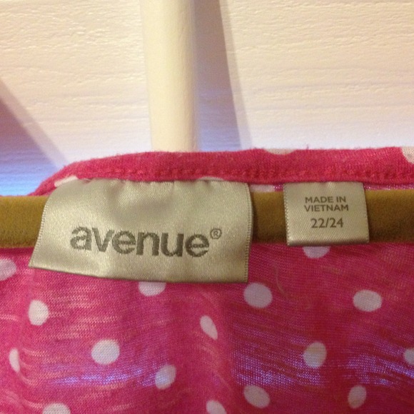 Avenue Ruffled Tank - Picture 2 of 2