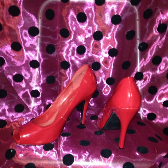 *SOLD* to @jarose47601 - Picture 2 of 2