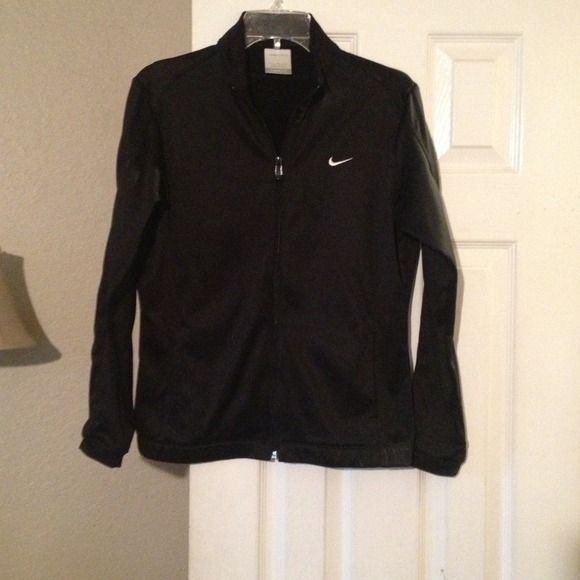 Nike Therma-Fit Jacket