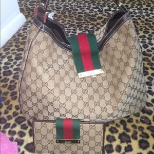 *SOLD* Authentic gucci bag with matching wallet !