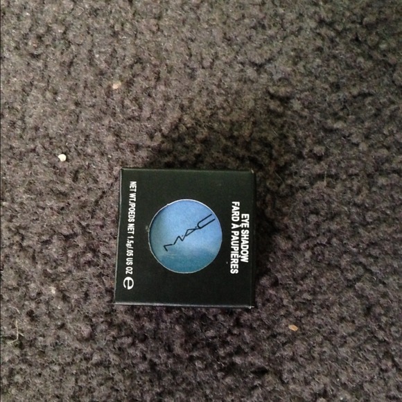 đź’˘SOLDđź’˘Mac @dwalker95 - Picture 3 of 4