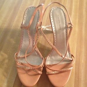 🔥Clearance🔥Coral strapped heels-bundled