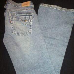 SOLD IN BUNDLE @marriedwchild