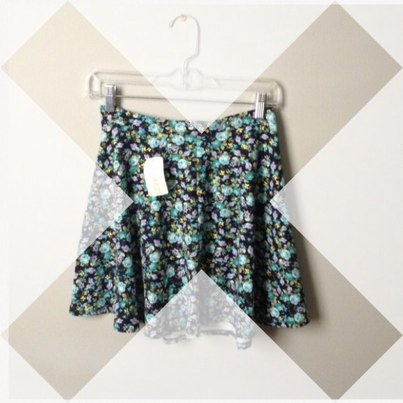 Forever 21 Dresses & Skirts - SOLD