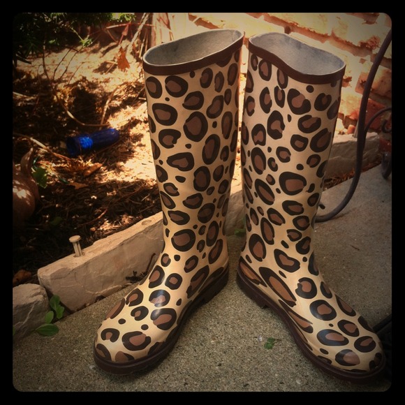 Leopard rain boots TAKE AN ADDITIONAL 50% OFF!!