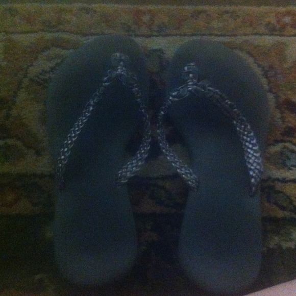 Flip flops