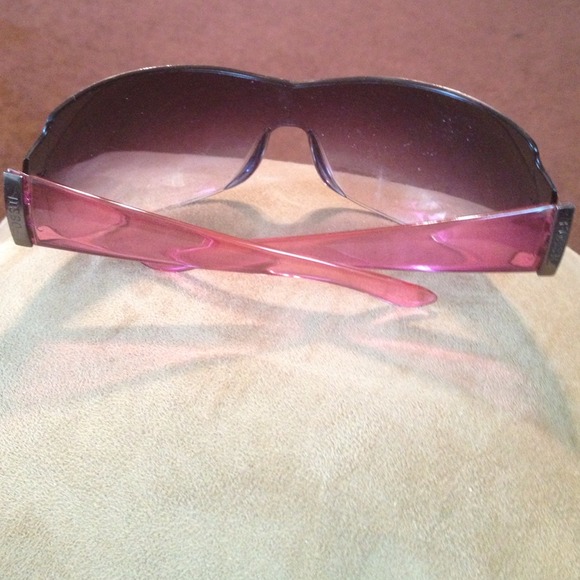 🎀TRADED🎀 - Picture 2 of 2