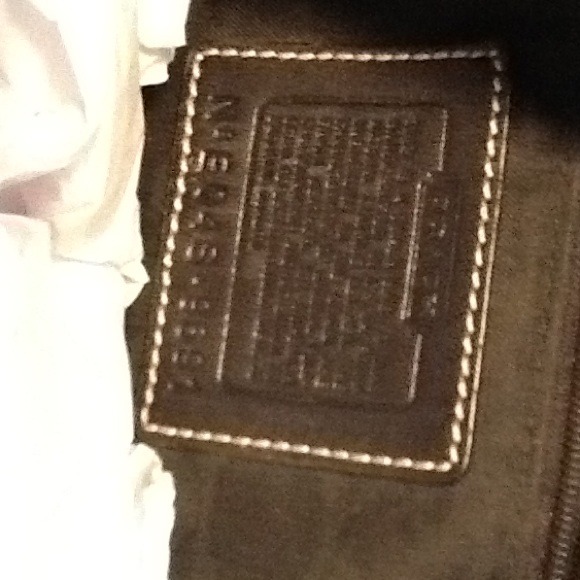 Reduced! Coach black medium hobo, authentic - Picture 3 of 3