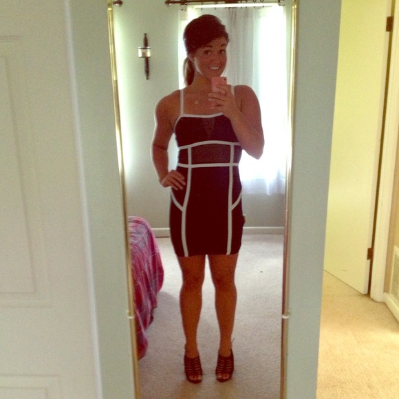 NWOT Black and white tight fitted dress S