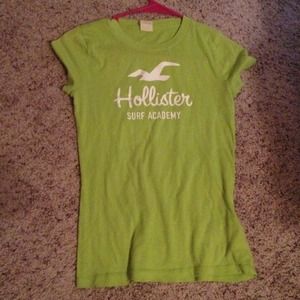Hollister T-Shirt