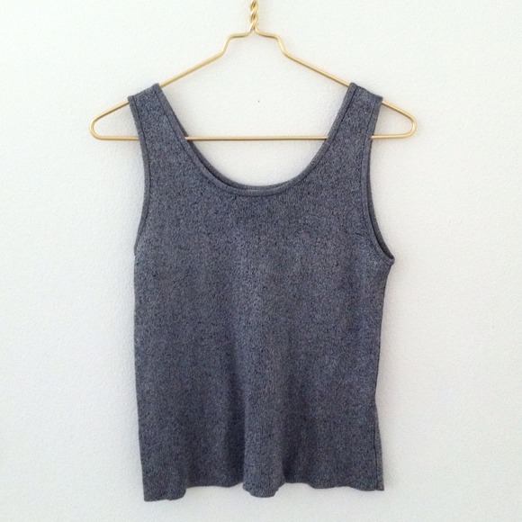 Vintage sliver/grey tank top - Picture 2 of 2