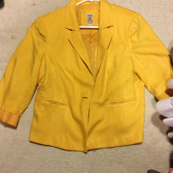 Yellow blazer .:)
