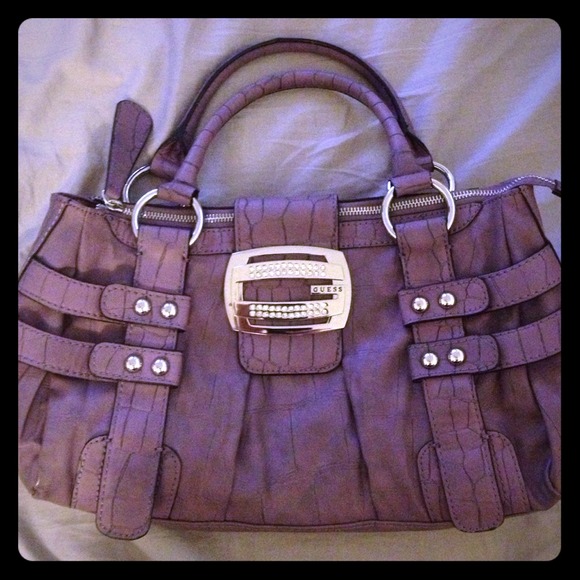 guess bag