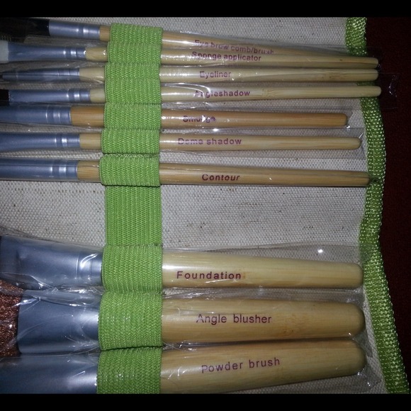 SOLD😊Bundled❤️rganic MakeUp Brush Set♻ - Picture 2 of 4