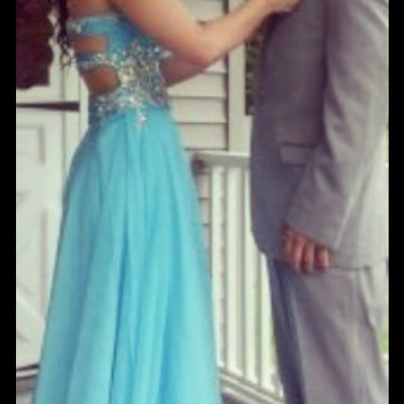 Blue A-Line/Floor-length Light Prom/ Dress. - Picture 2 of 3