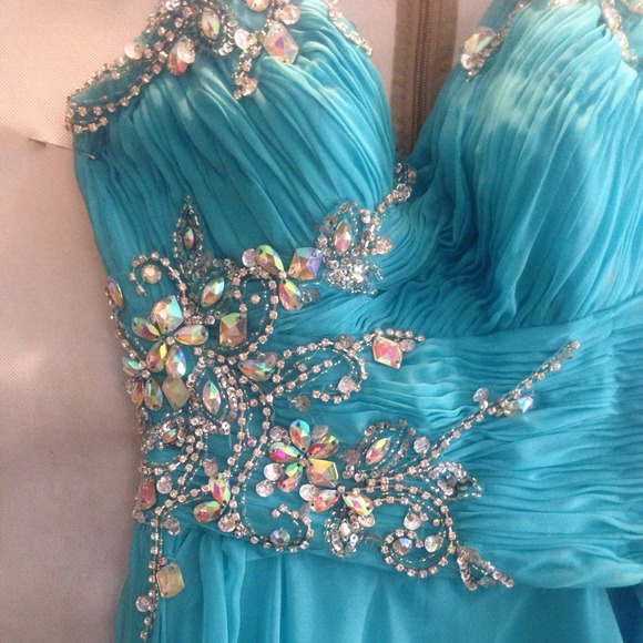 Blue A-Line/Floor-length Light Prom/ Dress. - Picture 3 of 3