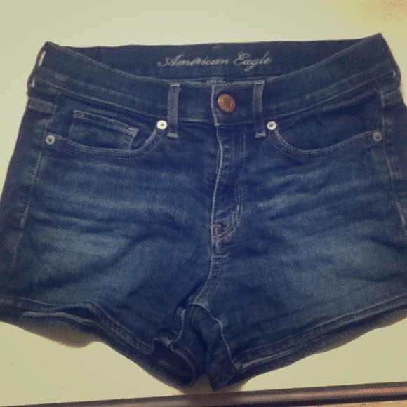 American Eagle mid-rise denim shorts