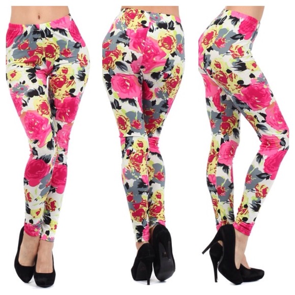 π«SOLDπ«Multi Color Floral Leggings. Price Firm. - Picture 2 of 3