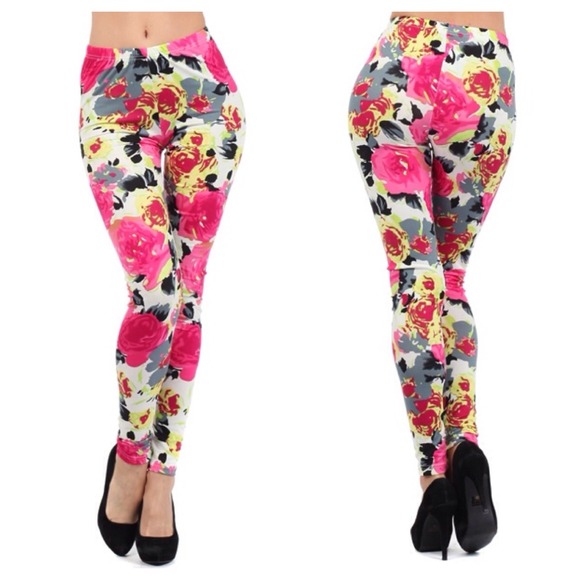 π«SOLDπ«Multi Color Floral Leggings. Price Firm. - Picture 3 of 3