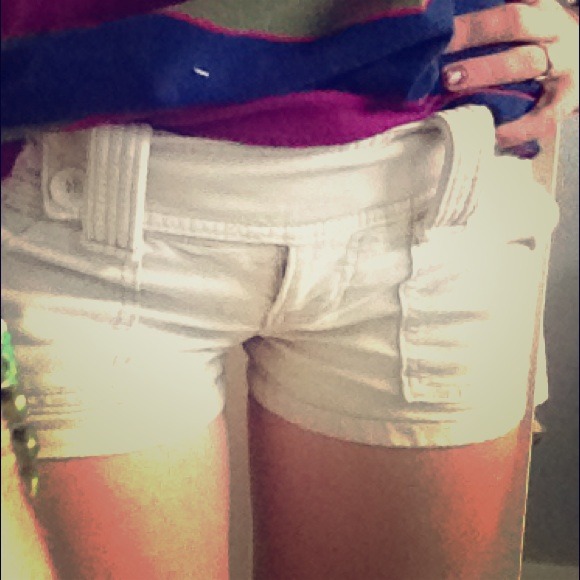 A&F khaki shorts - Picture 1 of 4