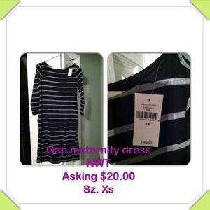 GAP maternity dress