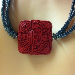 RED SQUARE JAPANESE STYLE NECKLACE
