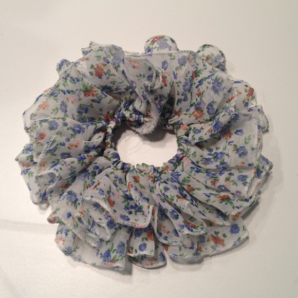 Mesh floral print hair scrunchie