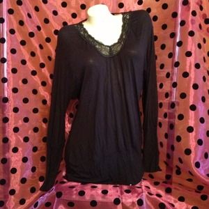 Very unique black top