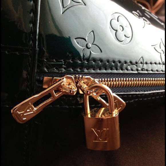Authentic Louis Vuitton Alma MM - Picture 3 of 4