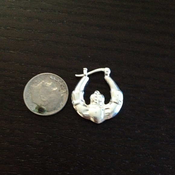 Silver claddaugh earrings
