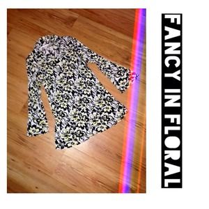 💟SOLD💟 Fred Davis Black White Yellow Floral