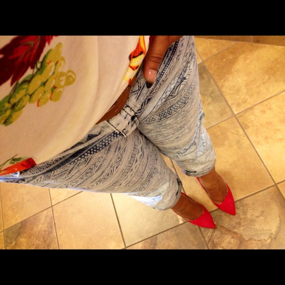 🚫🕓RESERVED🕓🚫Zara Heels Strawberry Pink 🍓