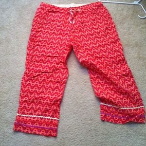🌀Traded🌀Cute heart patterned Capri PJ pants