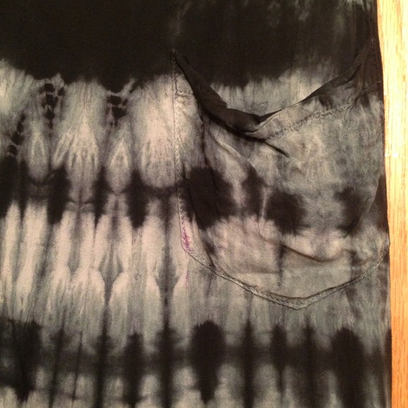 Tank top - Picture 2 of 4