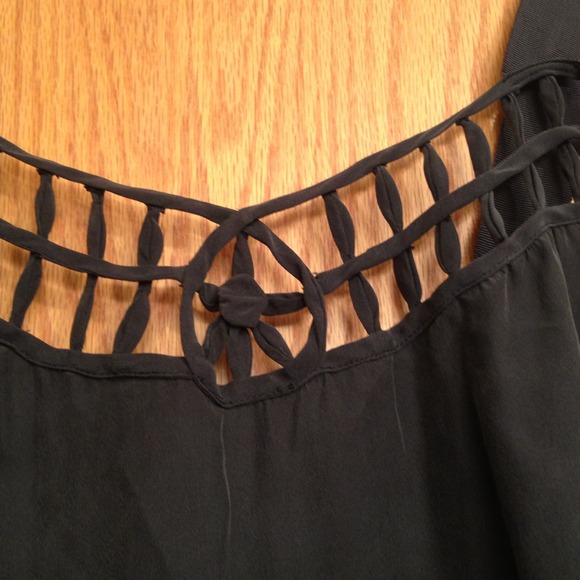 Tank top - Picture 2 of 3