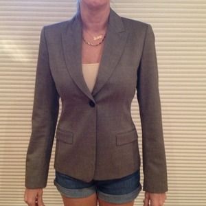Gray tahari blazer size 6