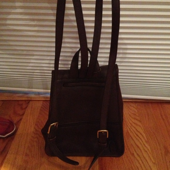 Authentic brown leather coach backpack. main image 4